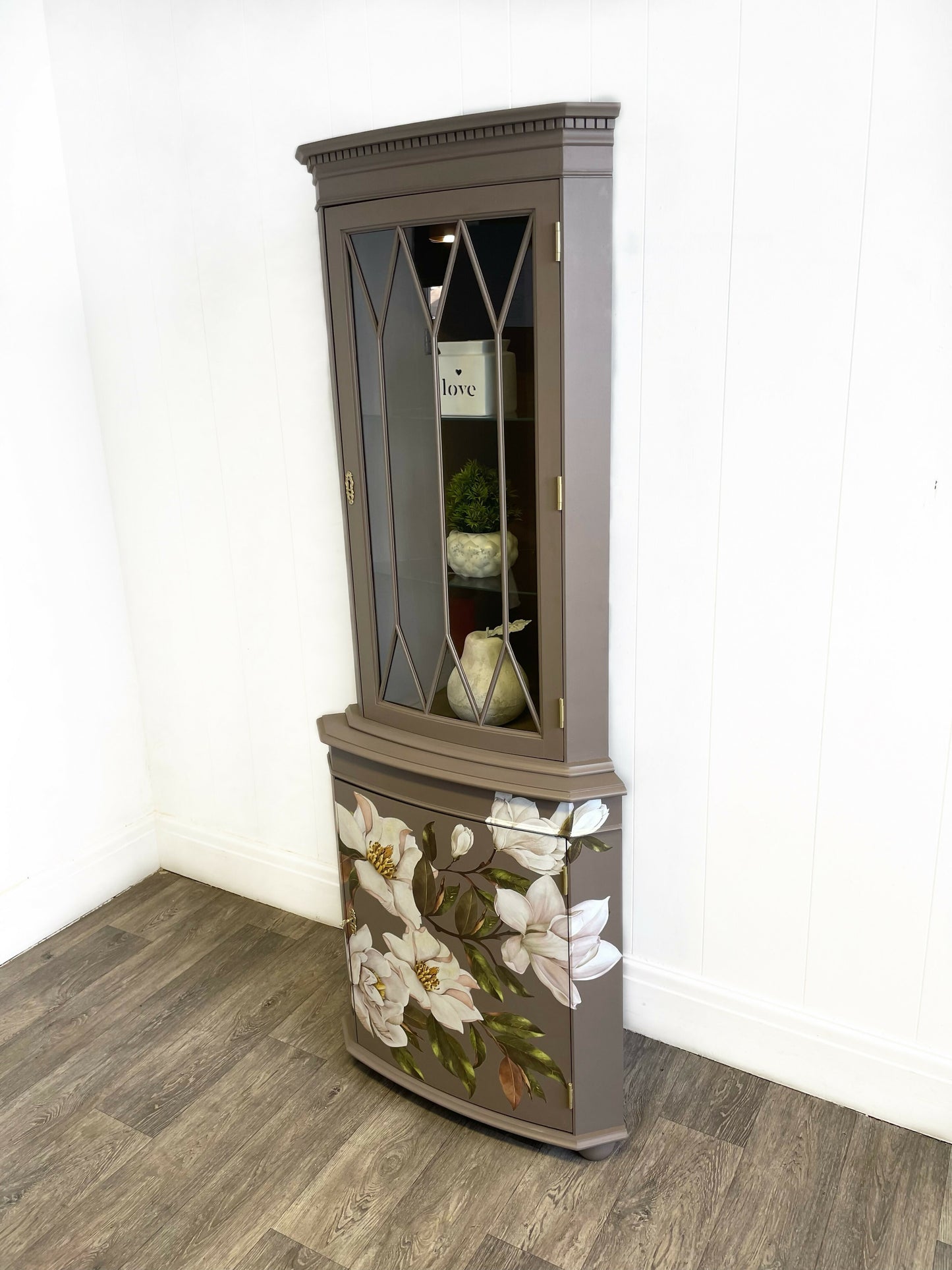Beige Brown Glazed Corner Display Cabinet With Magnolia Flower Design