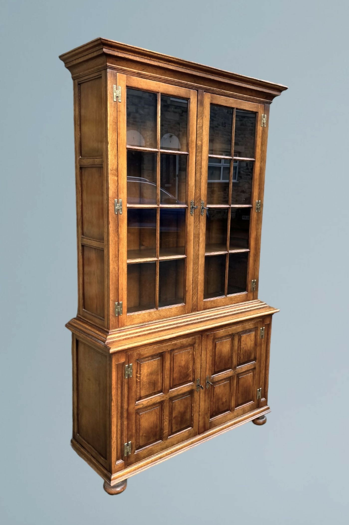 Good Quality Oak Bookcase
