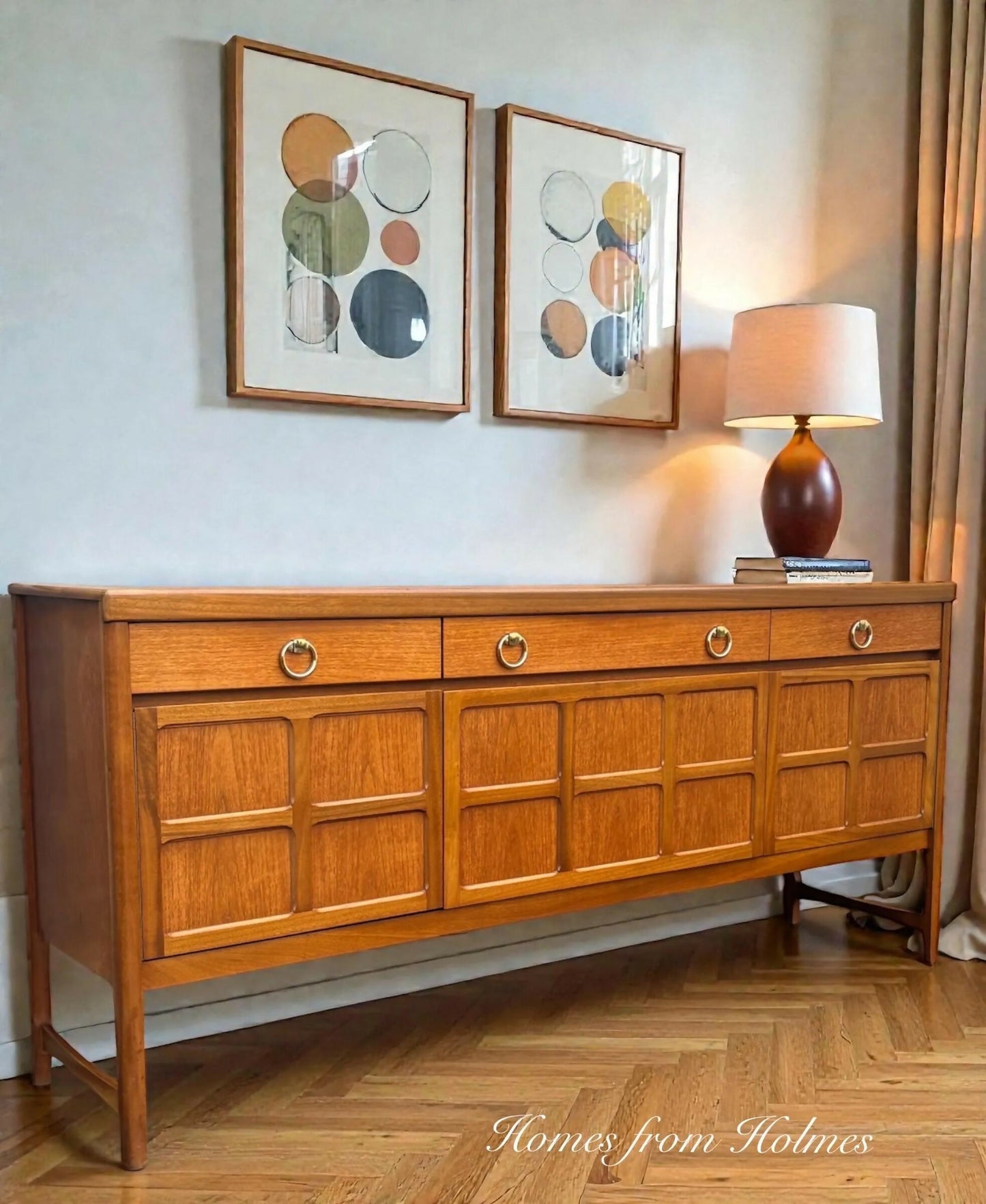Nathan sideboard / Nathan drinks Cabinet / Mid Century sideboard / mcm sideboard / Retro / original / Teak / Nathan furniture /