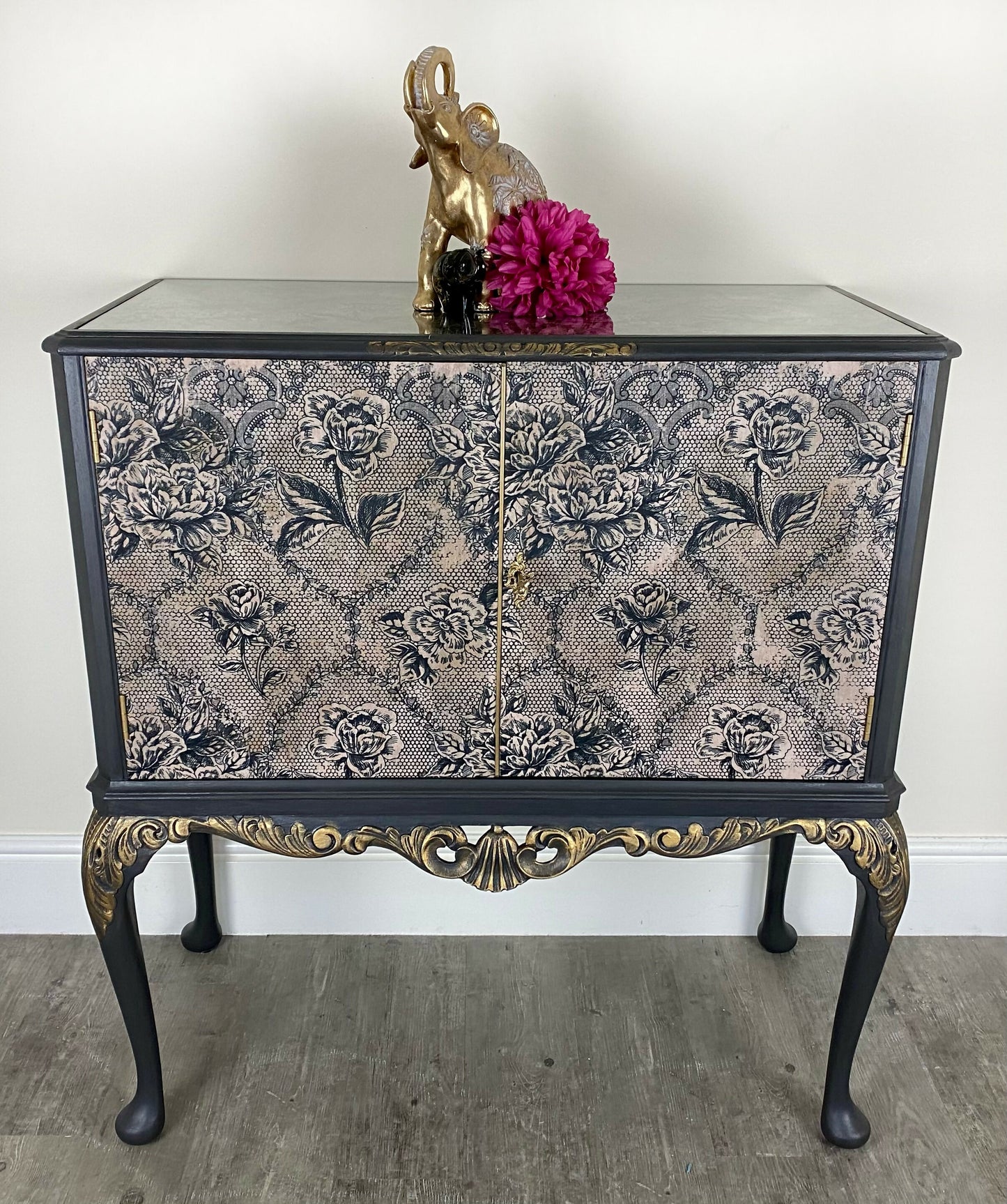 Drinks Cocktail Cabinet