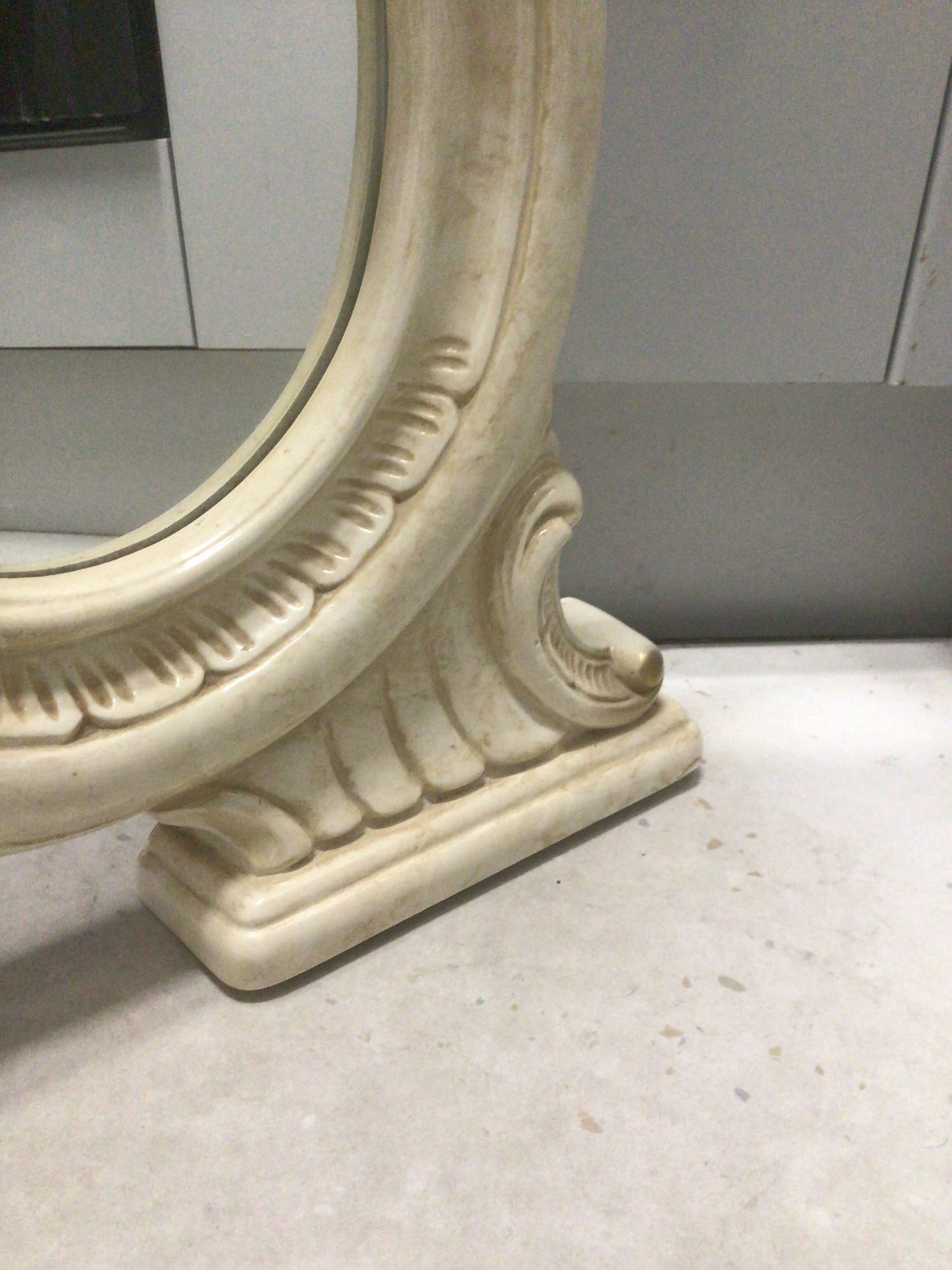 Larg Mirror