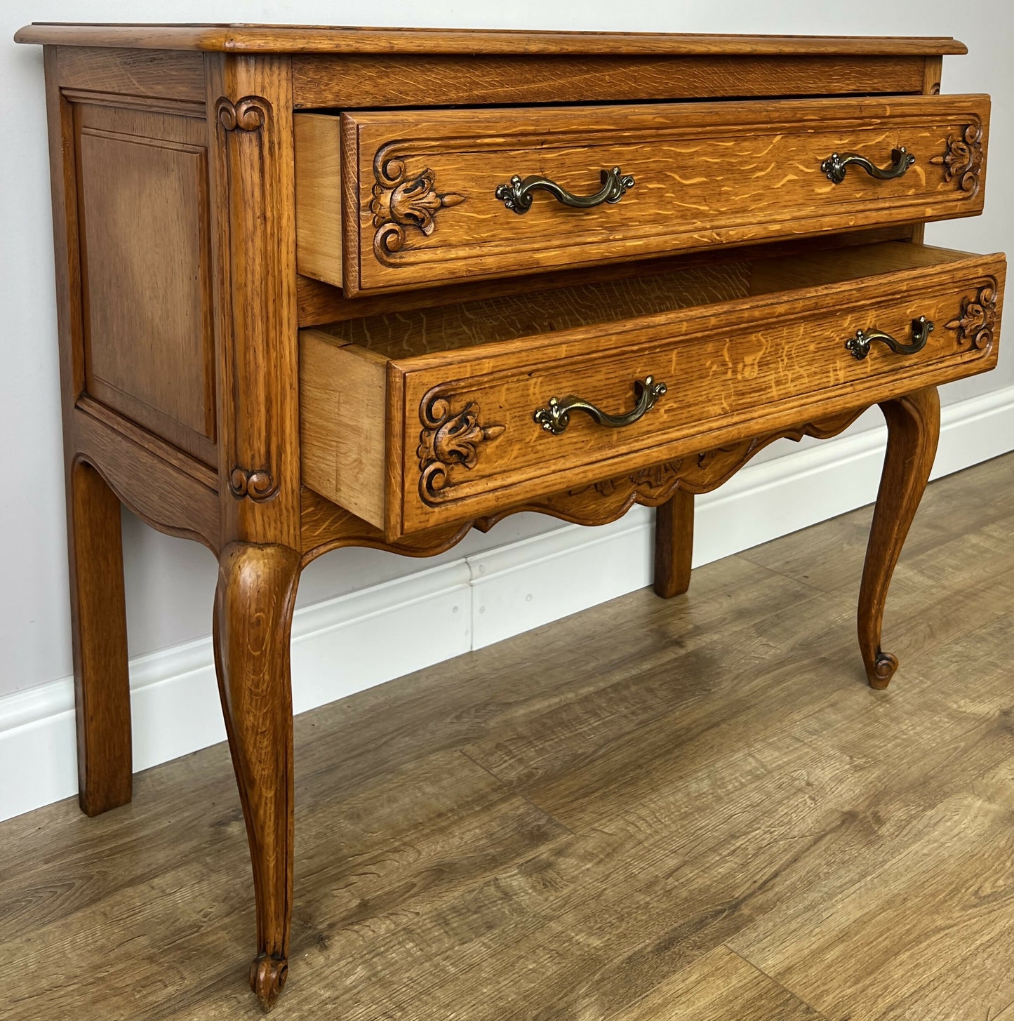 Chest of Drawers Vintage French Louis Oak 2 Drawers Carved Cabinet LOT 6232