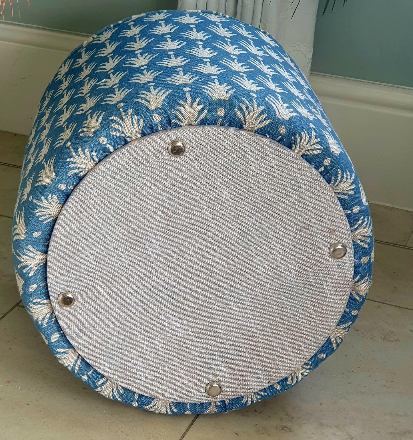 Circular Drum Stool / Ottoman. Newly Reupholstered in a Great Quality Belgium Linen