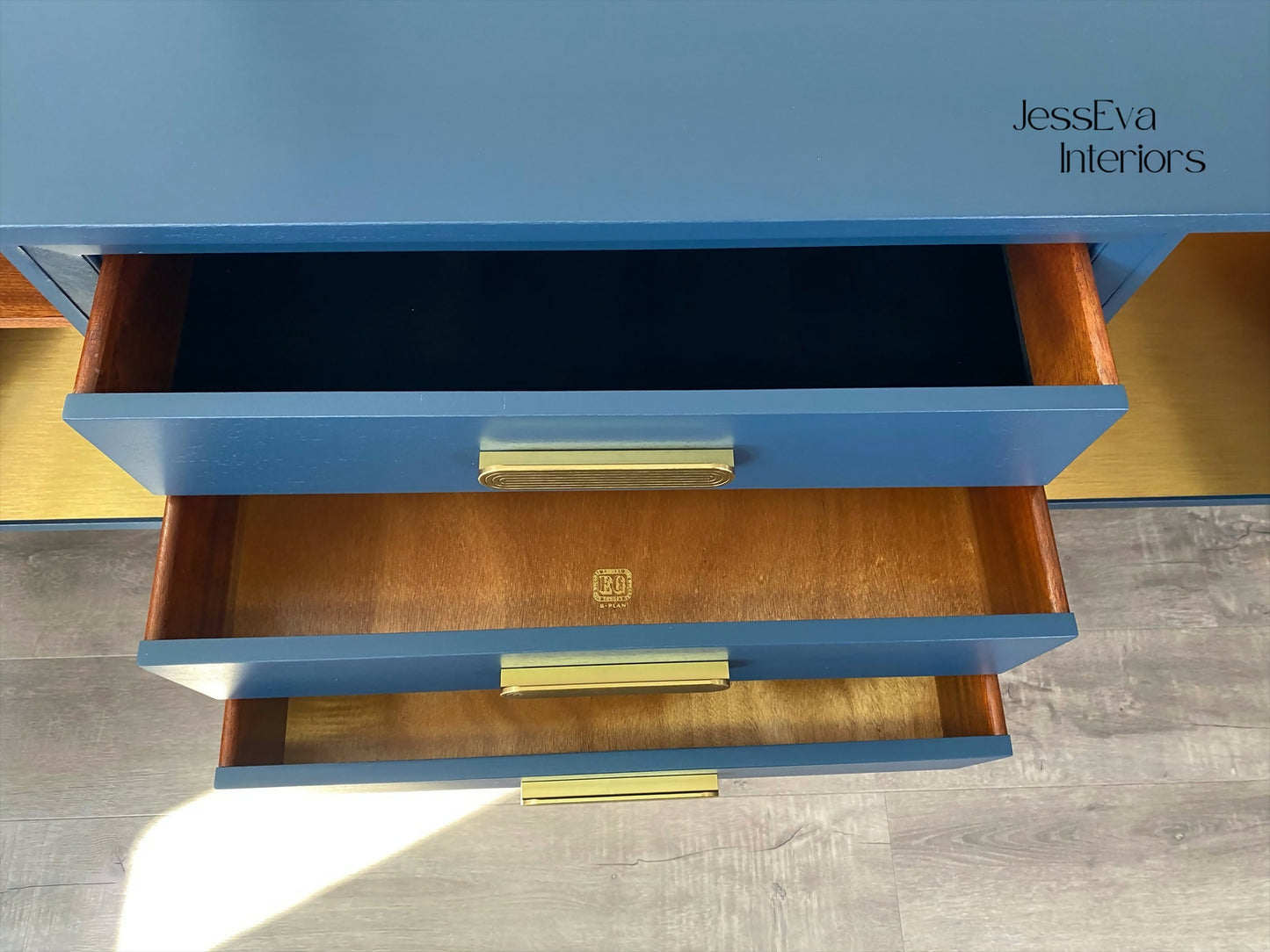 A343F45A-3CEB-4F3F-AF63-9B93BCE6D865