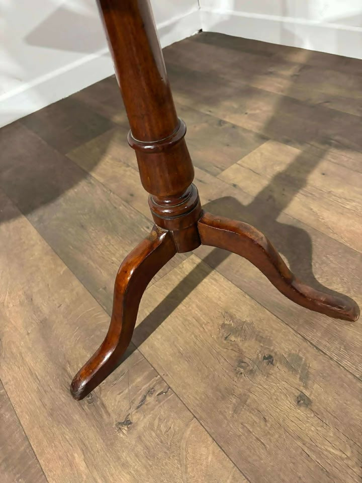 Victorian Mahogany Lamp Table On Tripod Base
