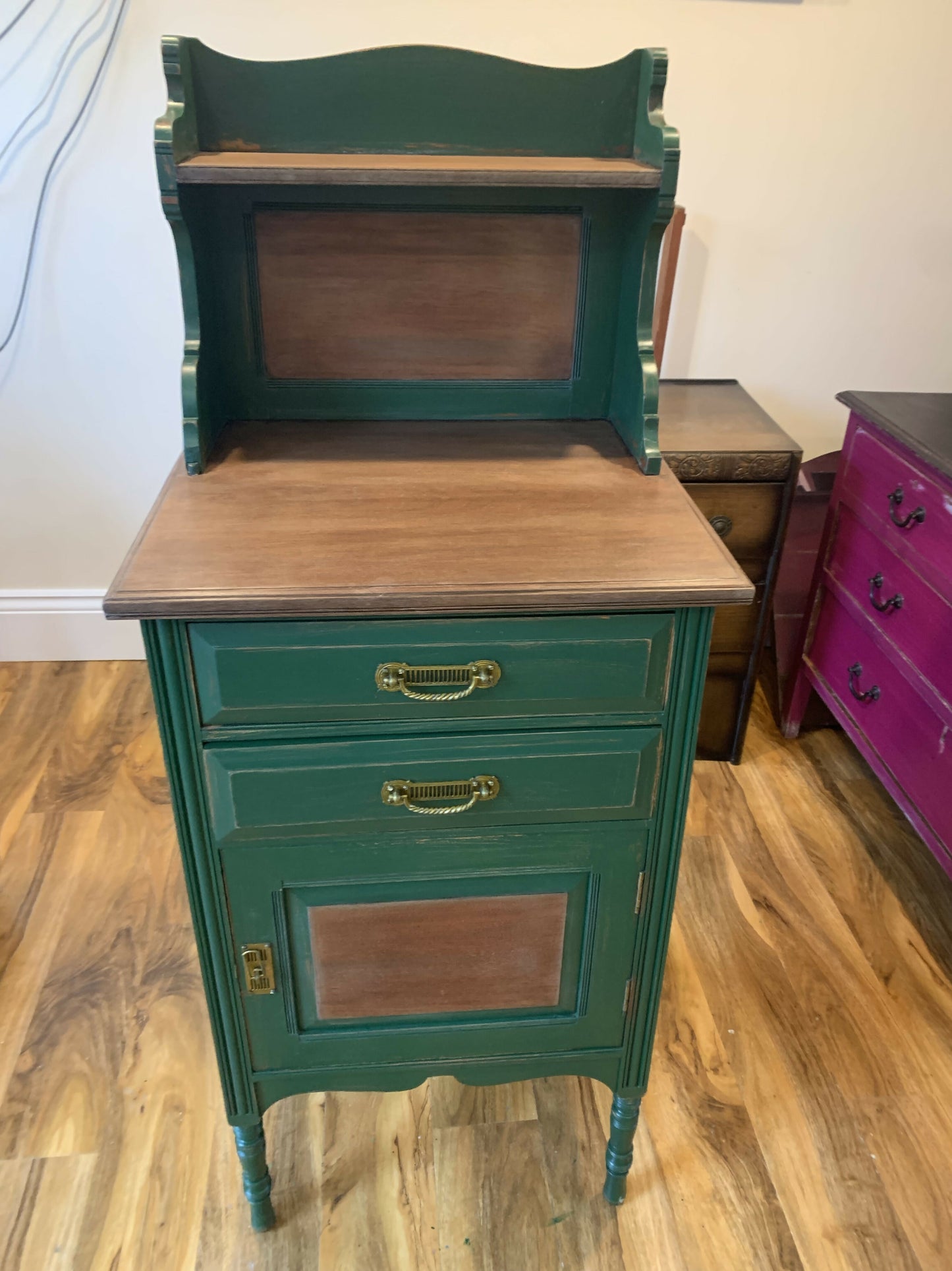 Small Vintage Washstand or Free Standing Kitchen Unit