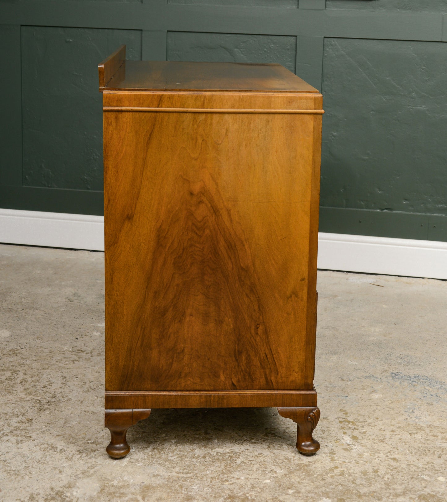 Art Deco Walnut Chest of Drawers - Queen Anne Legs