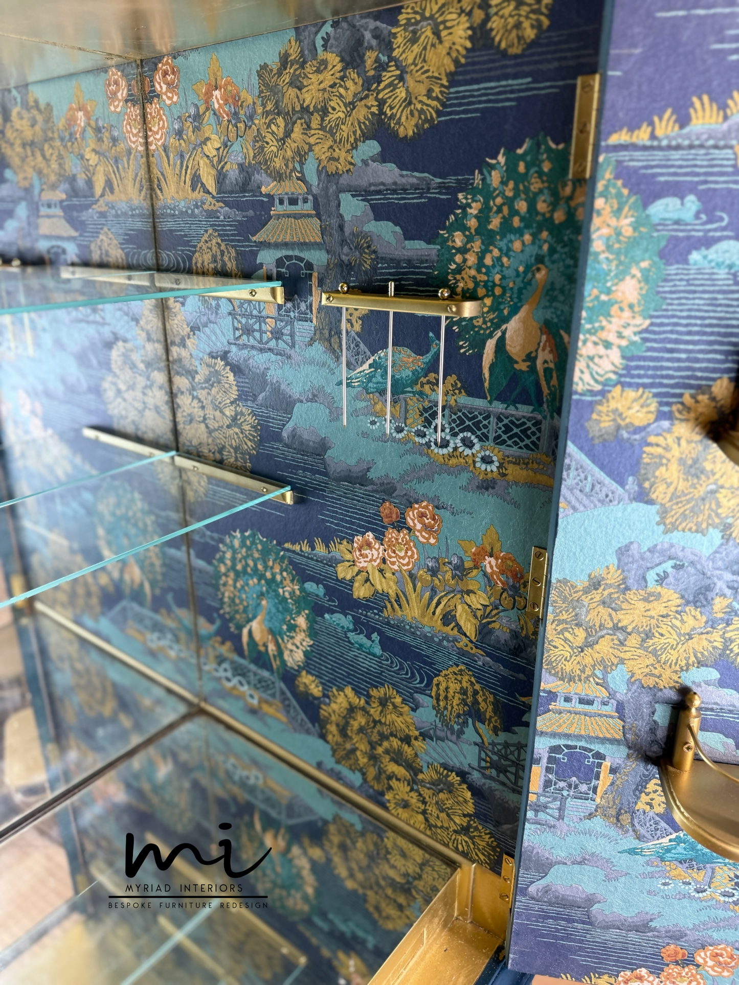 Navy blue Queen Anne cocktail cabinet, refurbished Art deco drinks cabinet, Sideboard walnut