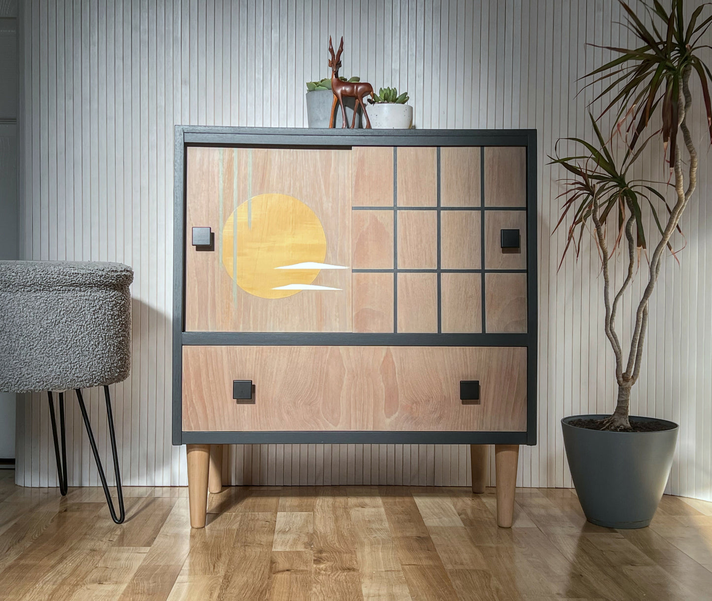 Record Cabinet_03