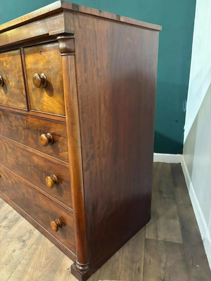 Victorian Flamed Mahogany Bedroom Chestz
