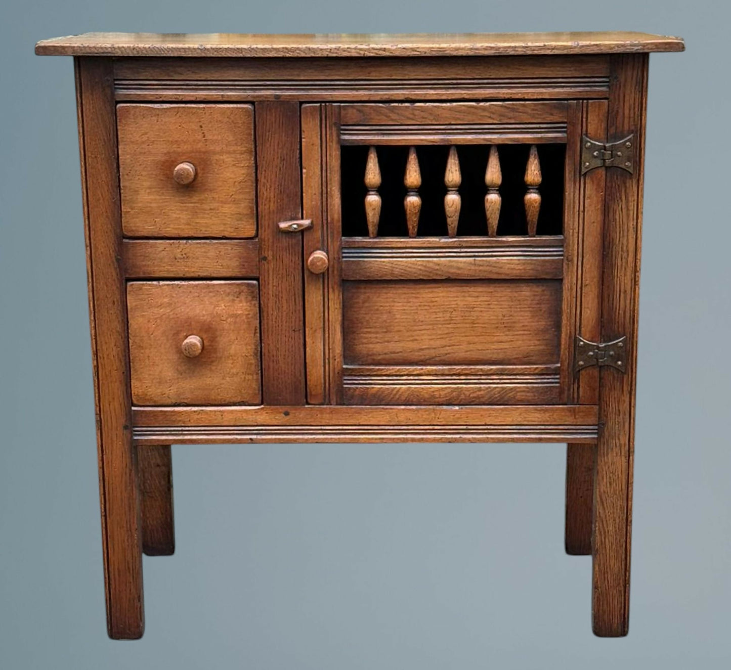 Oak Miniature Credence / Cupboard Titchmarsh & Goodwin RL19449