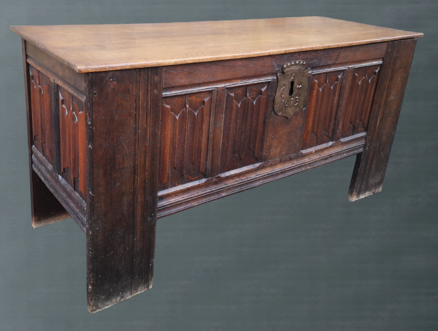 Large Oak Linen Fold Blanket Box / Chest Dated 1673