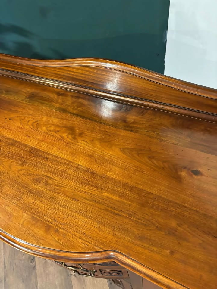 19th Century Walnut Sideboardvv