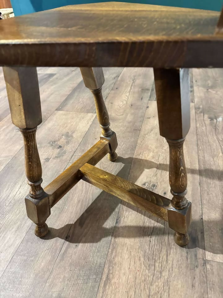 Vintage Spinning Chair00