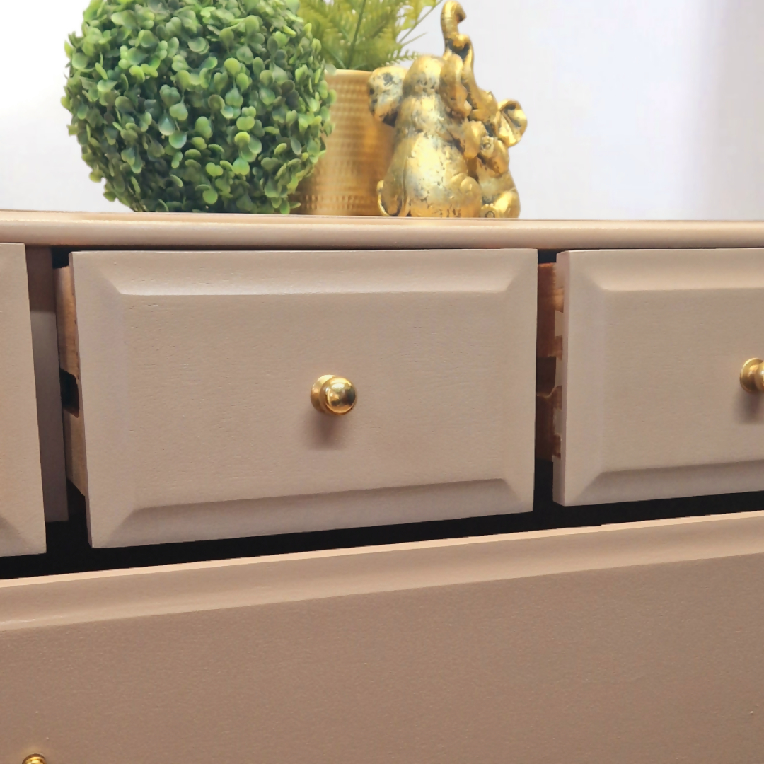 Stag Minstrel Chest of Drawers in pink
