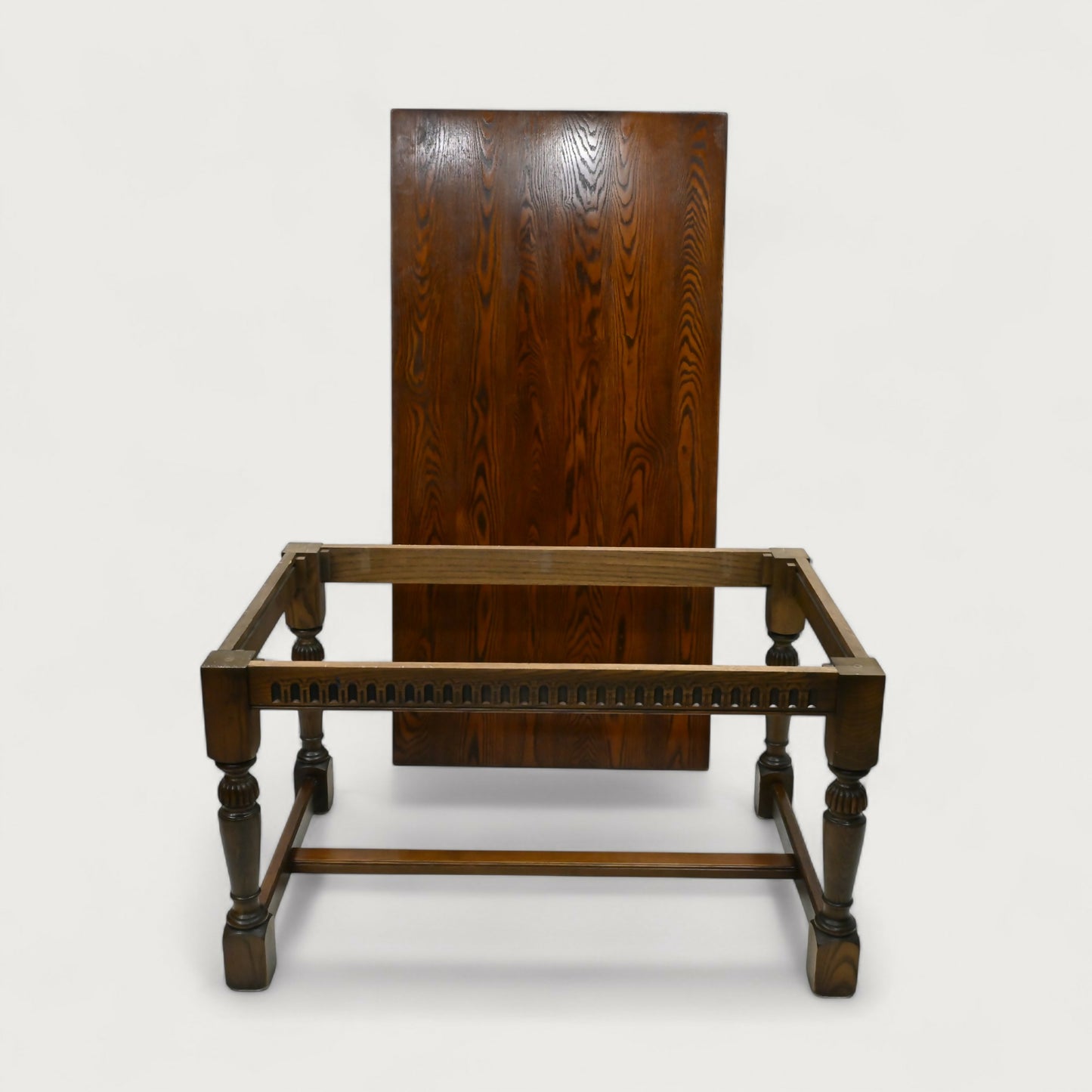 Old Charm Exeter Solid Oak Dining Table Tudor Brown VGC Seats 8 FREE UK Delivery. SBR10334/1504E