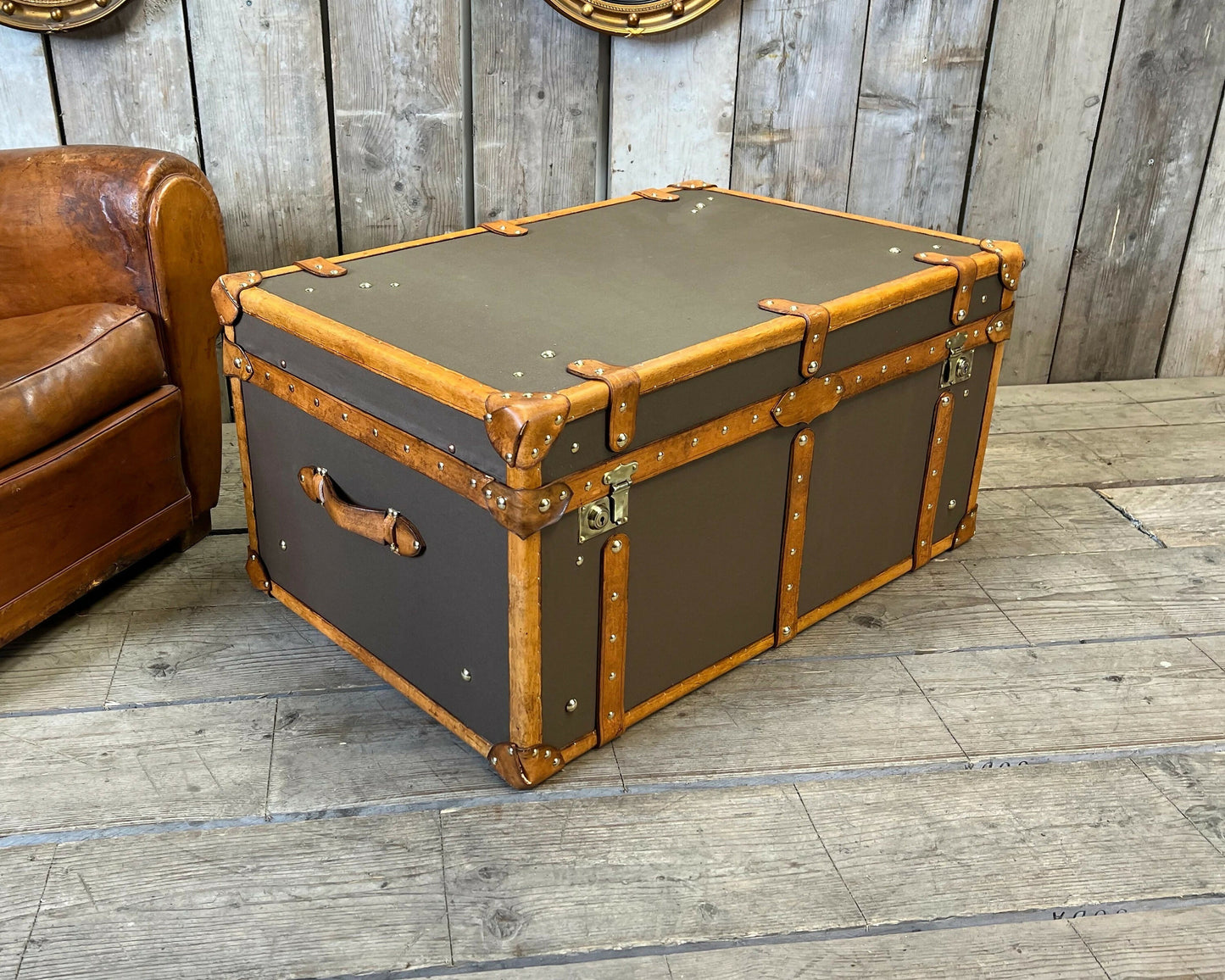 Olive storage box - custom handmade - luxury bespoke trunk - English handmade