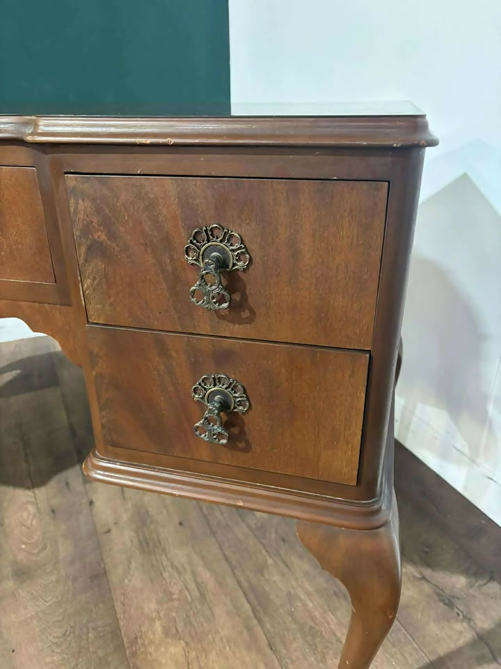 Vintage Walnut Dressing Table Deska