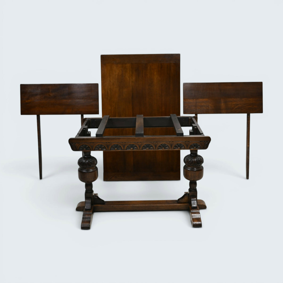 Oak Extending Dining Table Made By Jaycee Furniture Of Brighton FREE Delivery*
