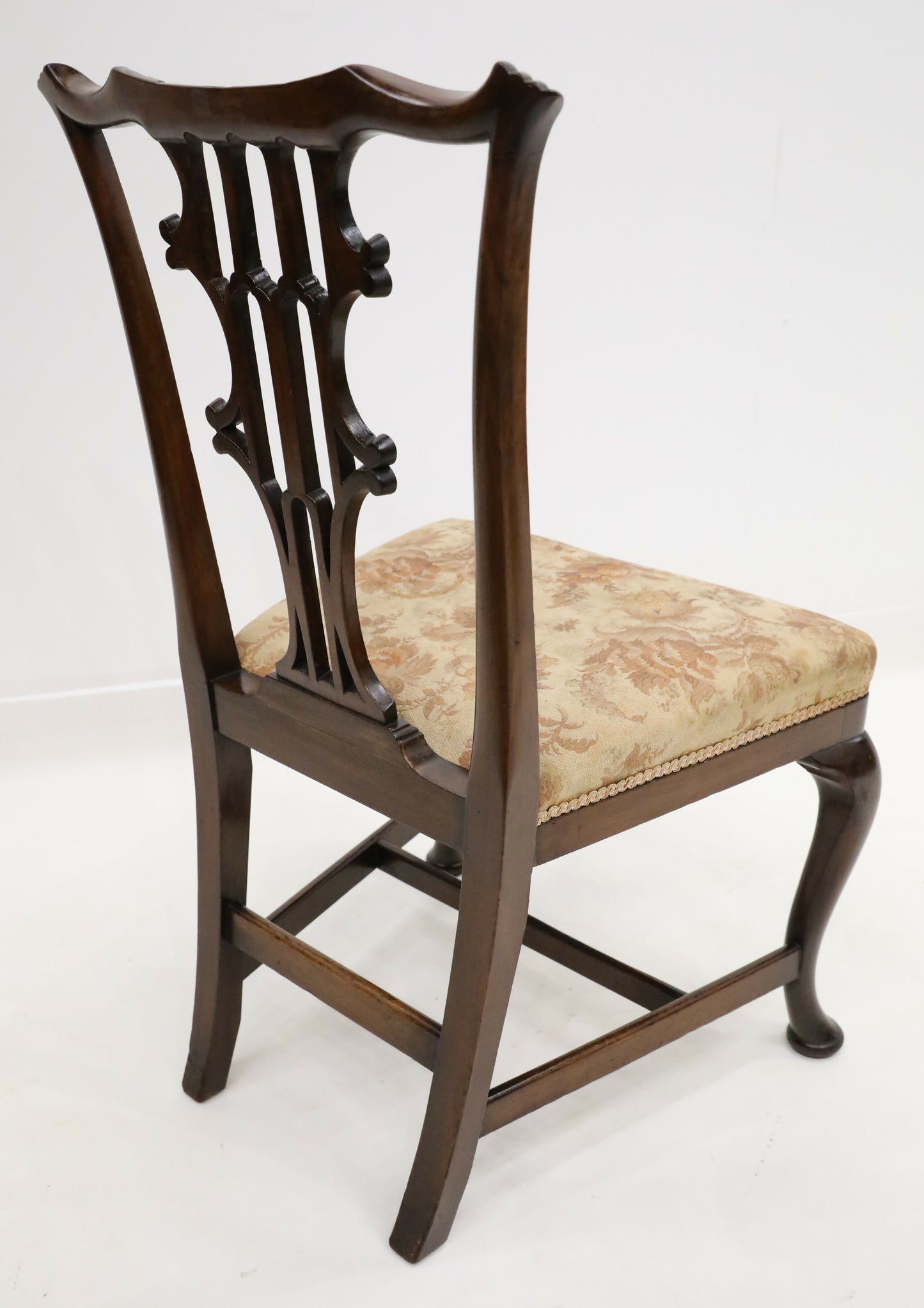 4 Chippendale Style Dining Chairs Cabriole Legs Carved Back FREE UK Delivery. SBR7223/0106B