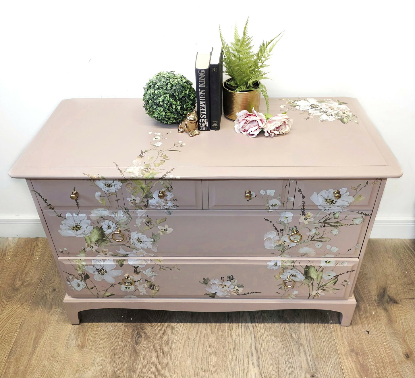 pink stag minstrel chest of drawers