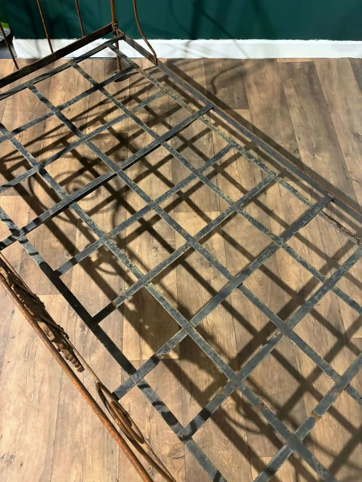 Victorian Folding Cast Iron French Single4
