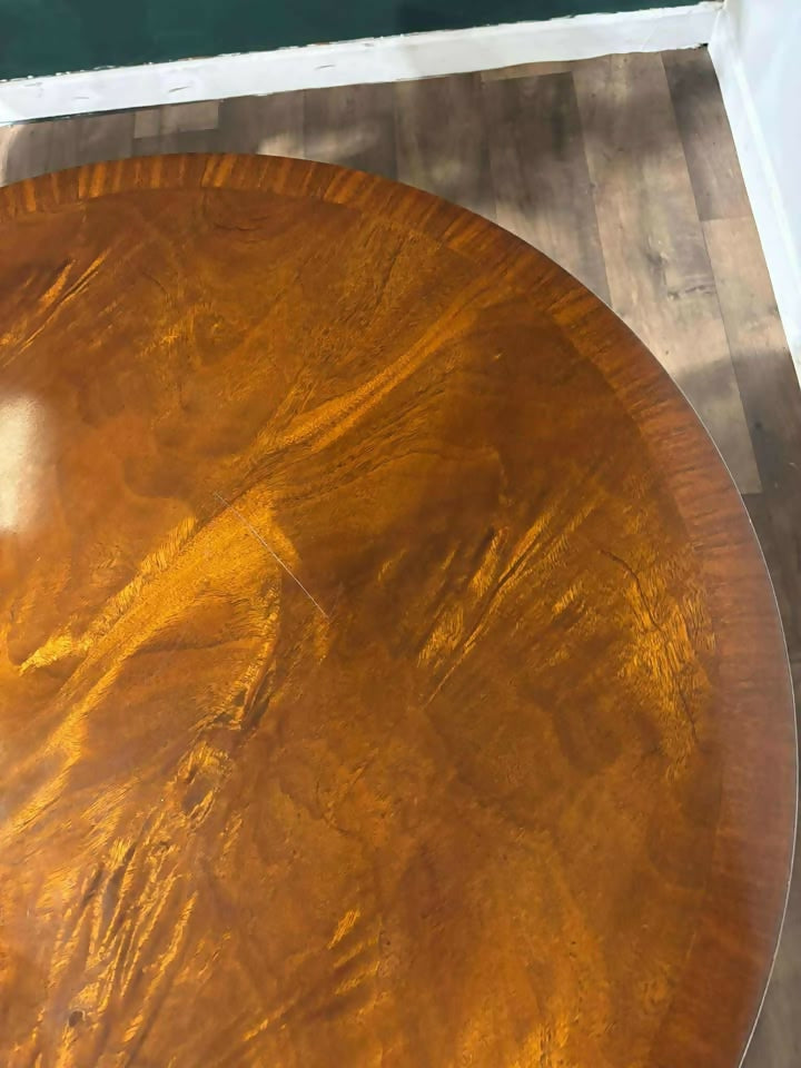 Vintage Walnut Pedestal Breakfast Tablezx