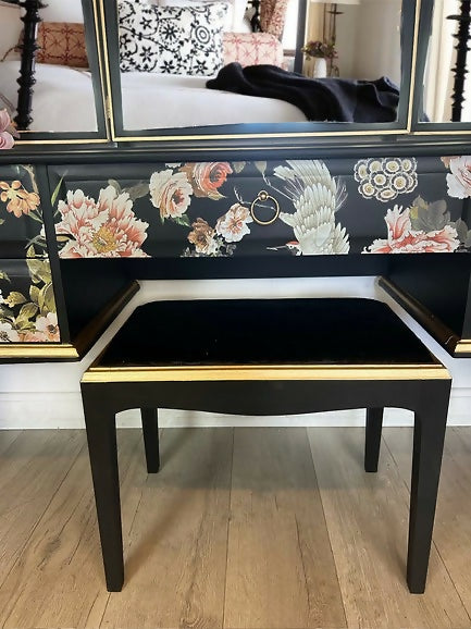 Black and Gold Chinoissrie Stag Dressing Table