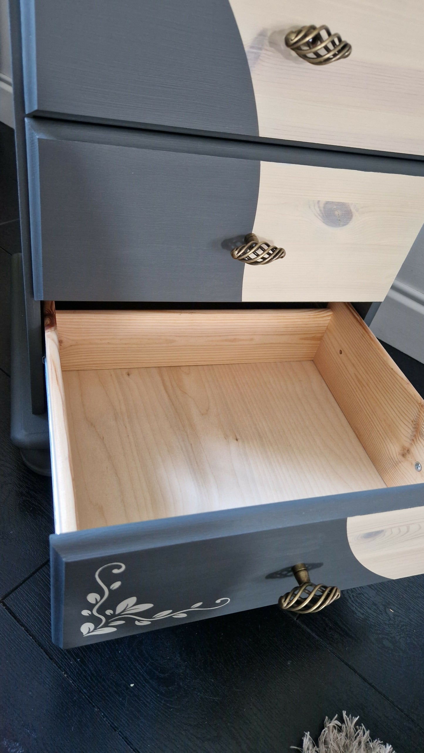 Single pine bedside drawer unit