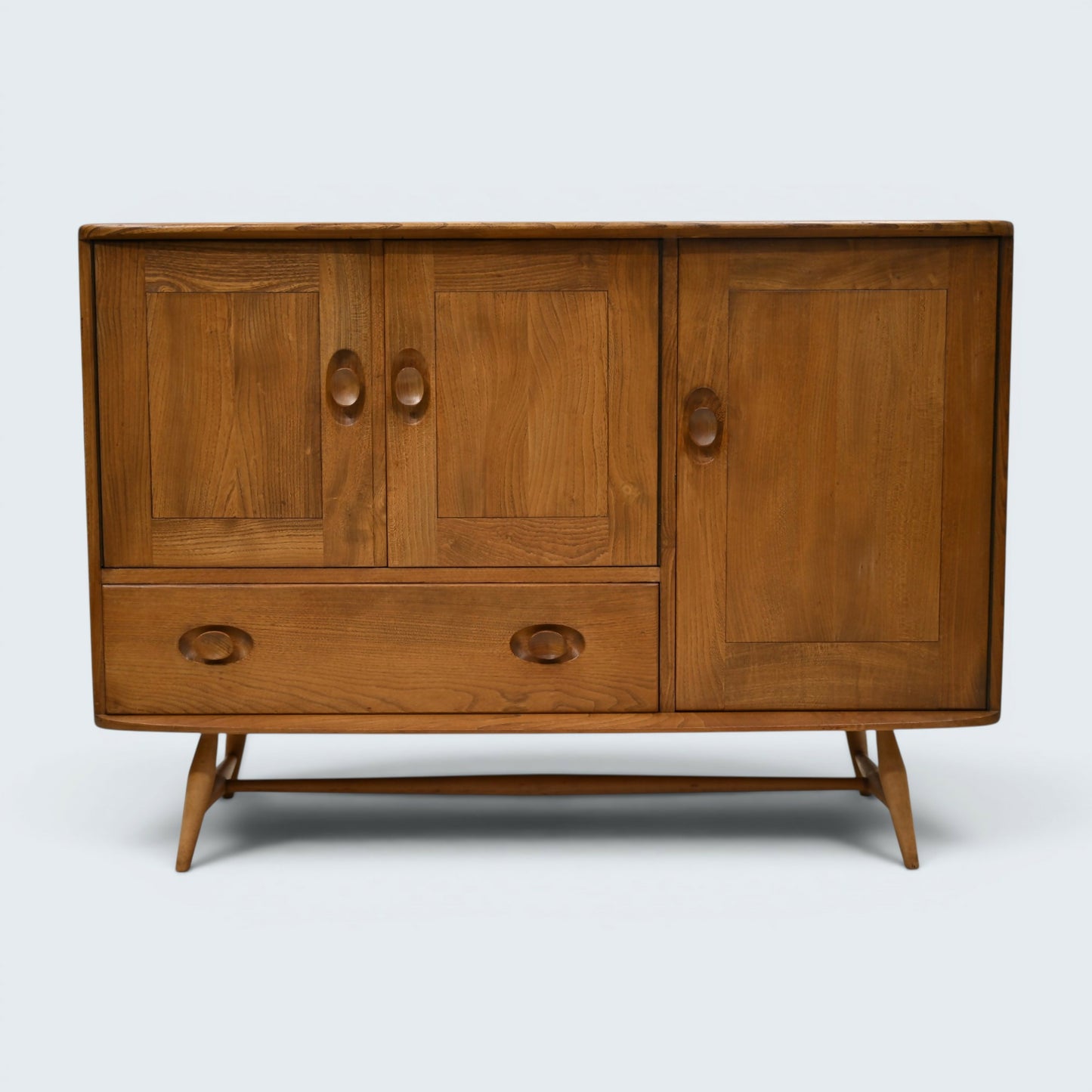 Ercol Windsor Sideboard Cupboard Storage Model 467 Light Finish FREE UK Delivery