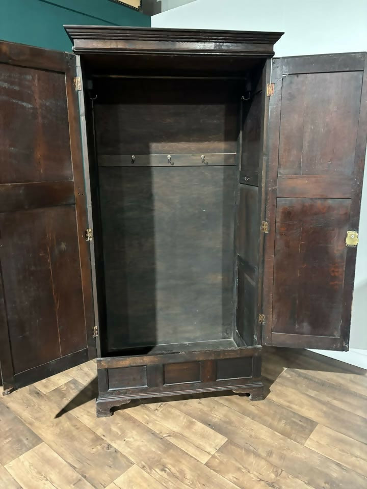Early Oak Two Door Hall Wardrobe8