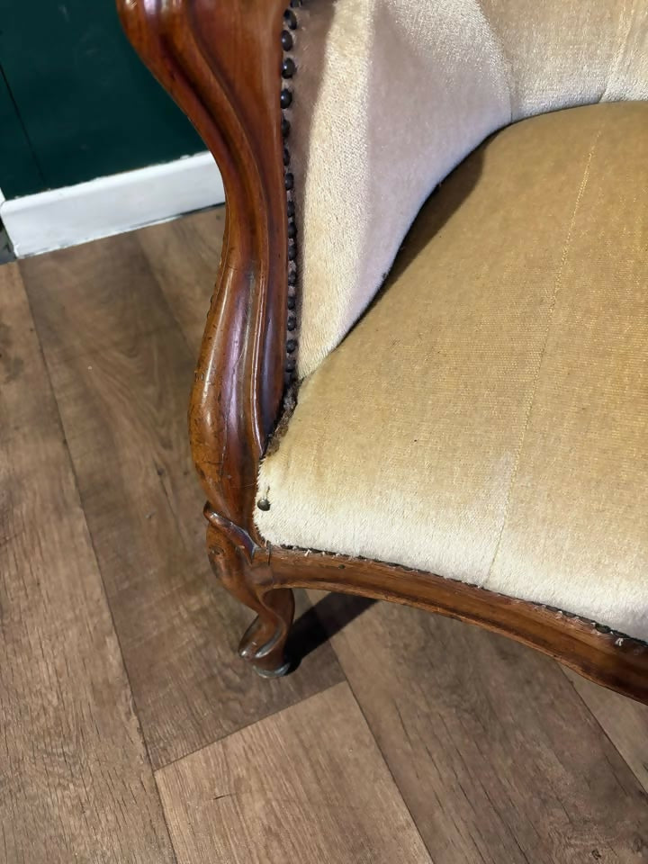 Victorian Mahogany Framed Sofa6