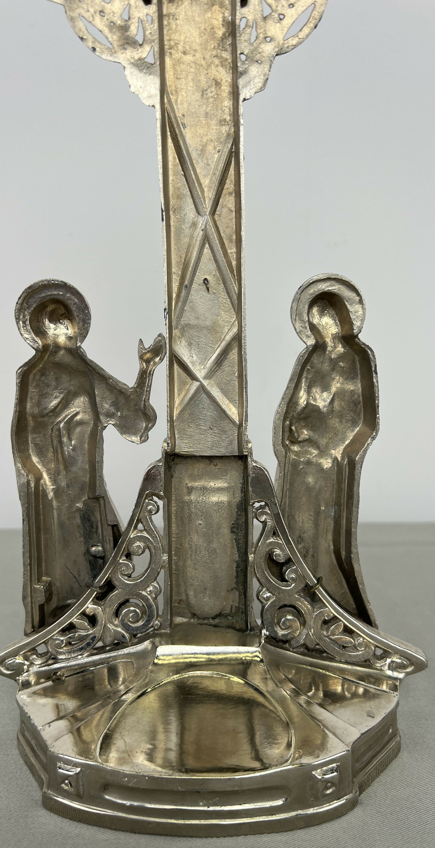 Crucifix Vintage French Style Metal Ornate Religious Figure LOT 6420