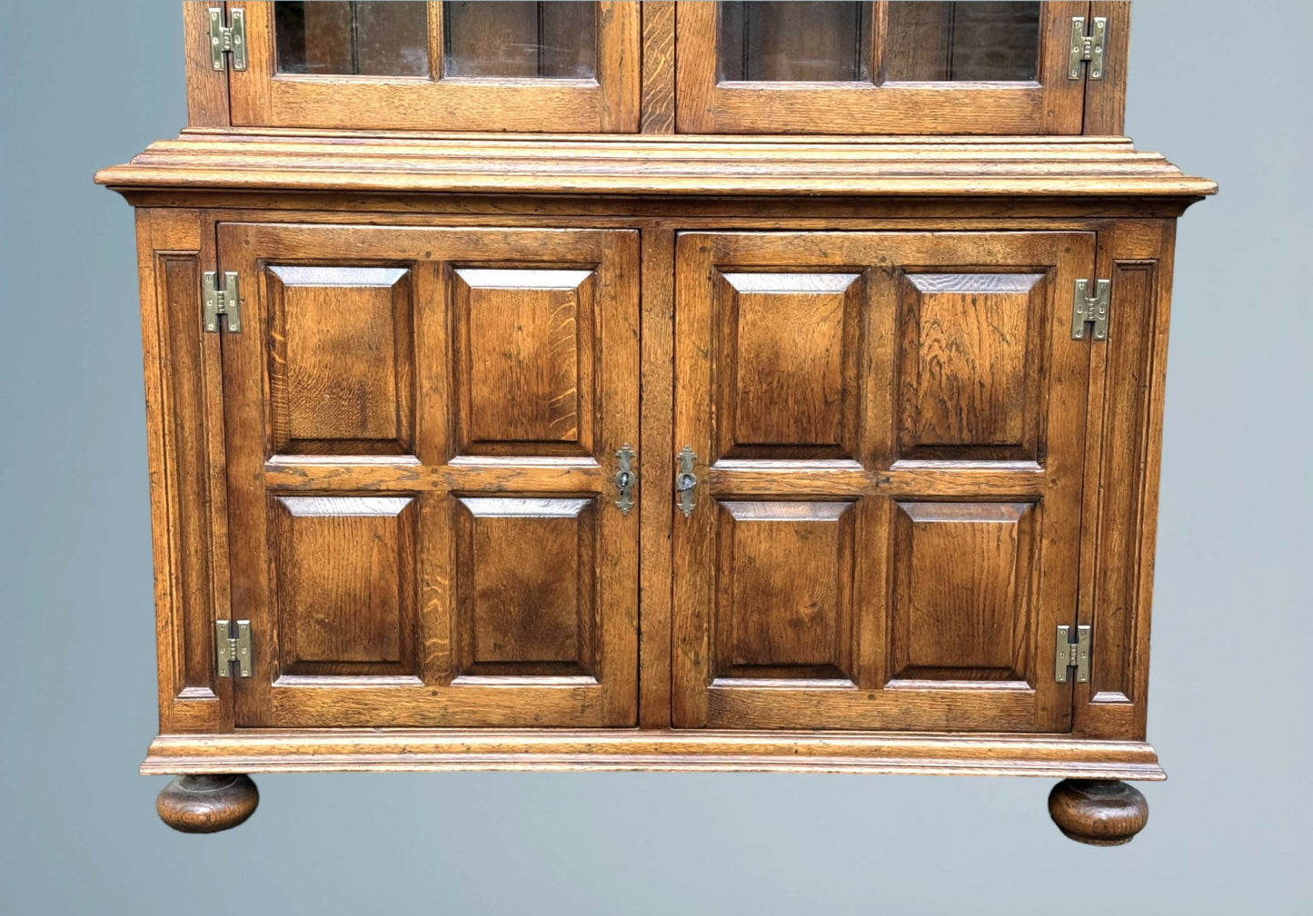 Good Quality Oak Bookcase