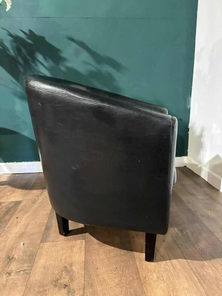 Contemporary Tub Chairj