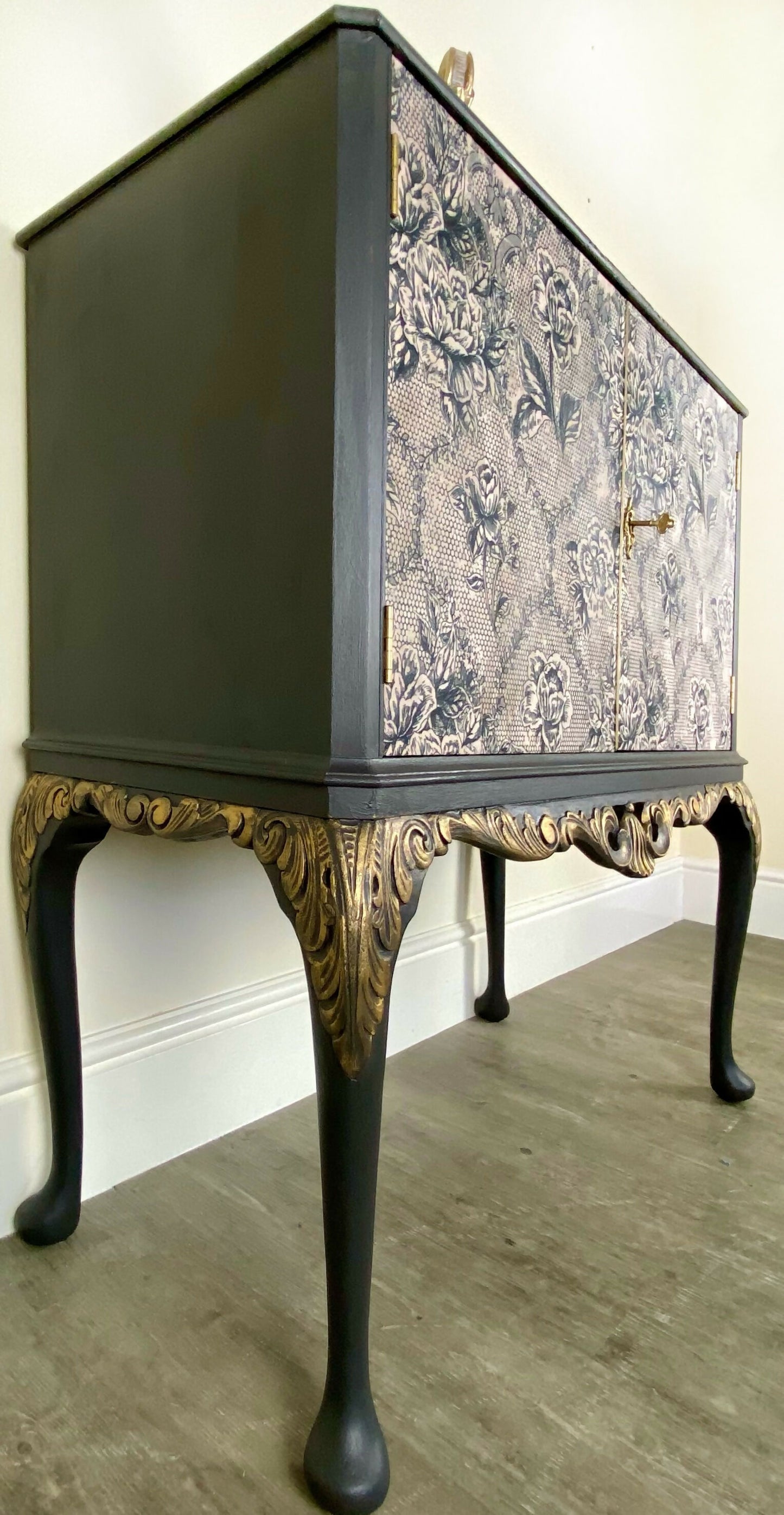 Drinks Cocktail Cabinet