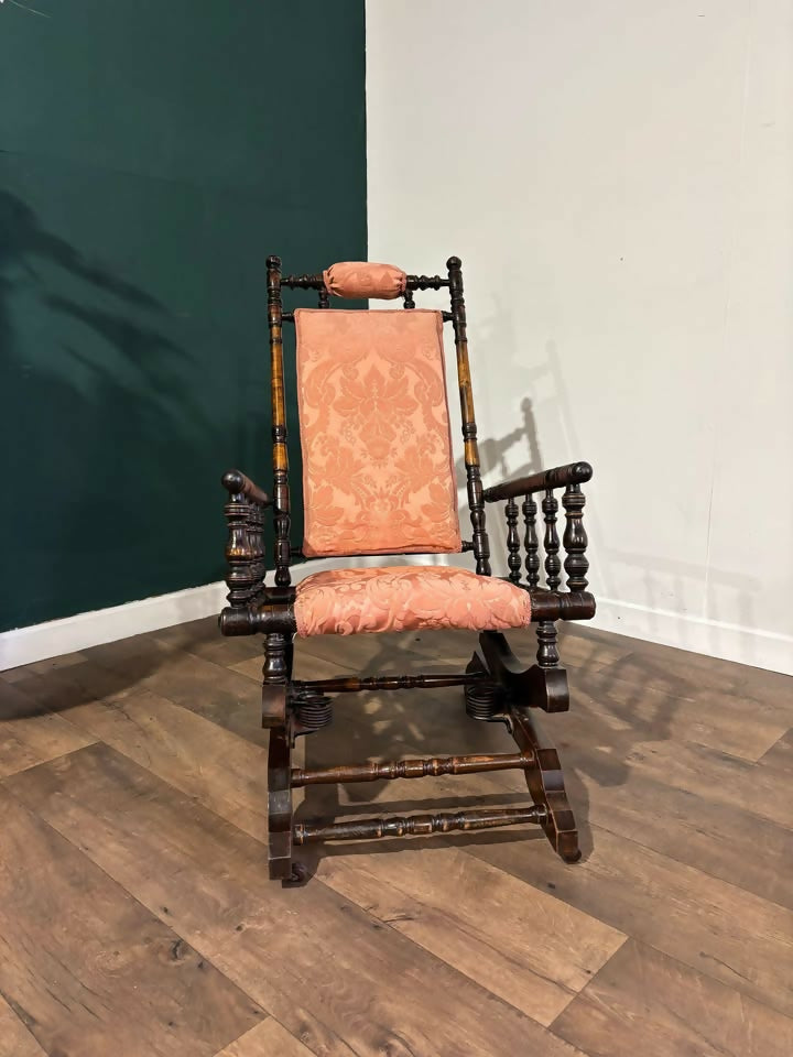 Victorian Upholstered American Style Rocking Chair00
