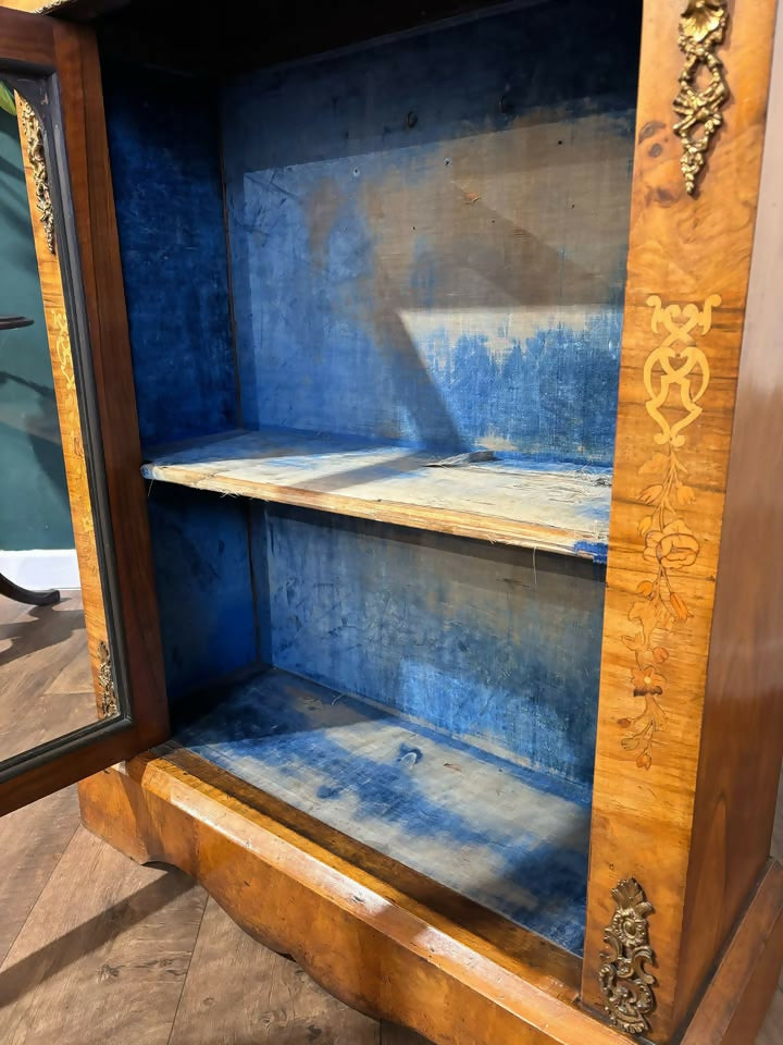 Victorian Decorative Mahogany Side Cabinet with Ormolu Mounts3