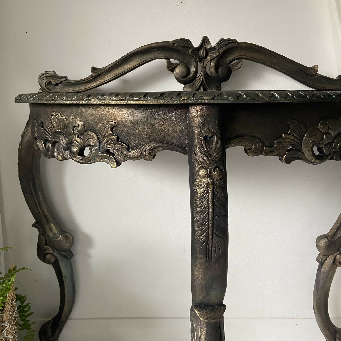 Carved console table bronze
