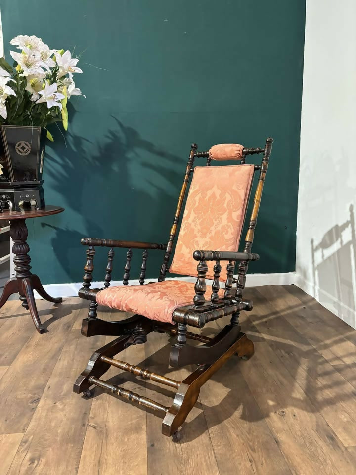 Victorian Upholstered American Style Rocking Chair7