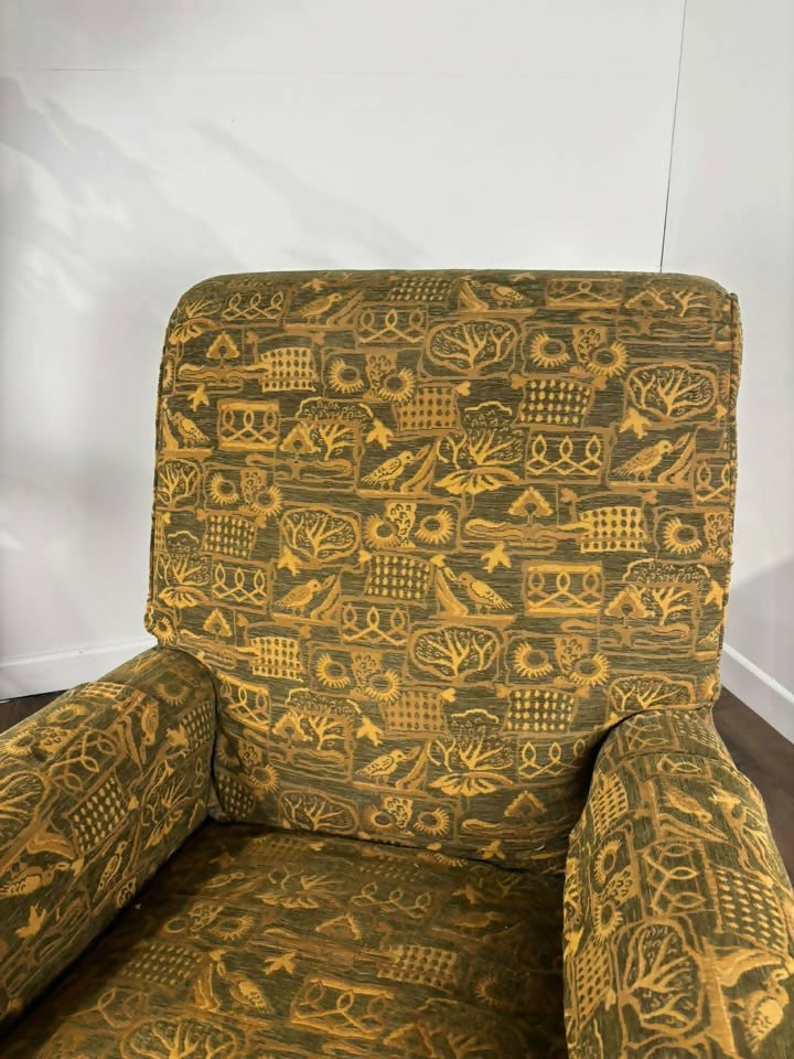 Antique Style Green armchair
