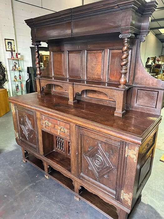 fe002b_d4f37b5bccd24b10af2b8d5a2bd7ce85~mv2