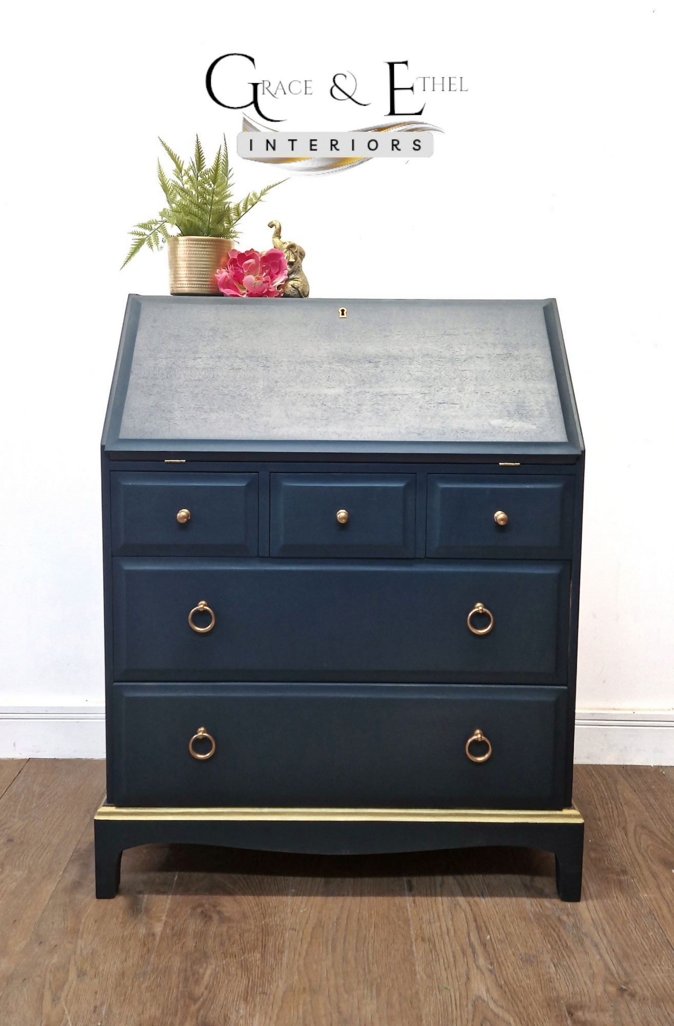 Stag minstrel bureau