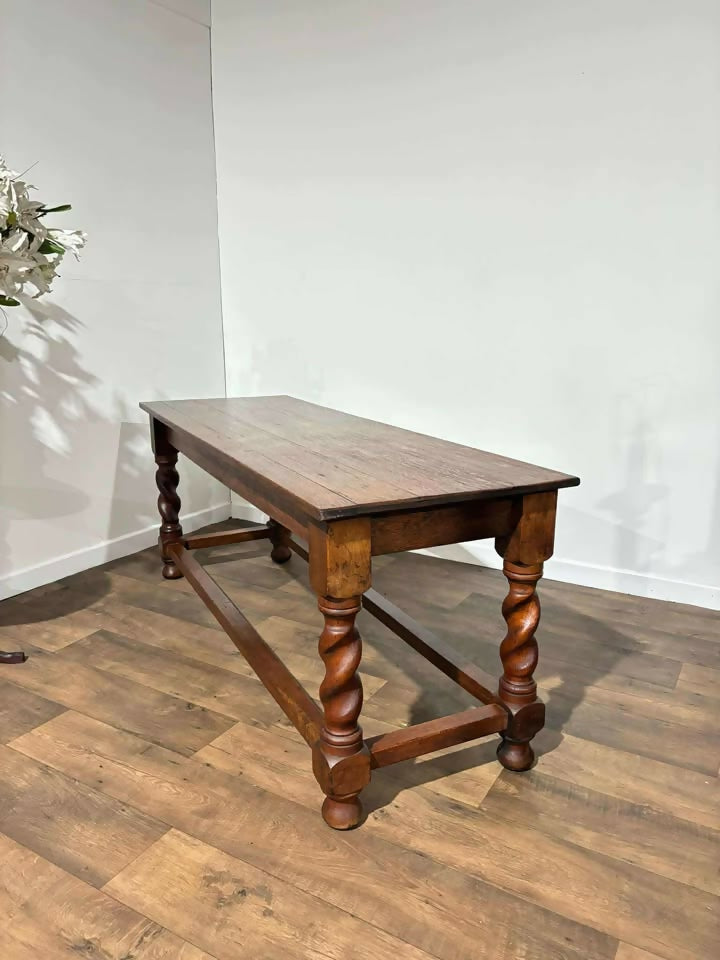 Large Early 20th Century Barley Twist Oak Preparation Table