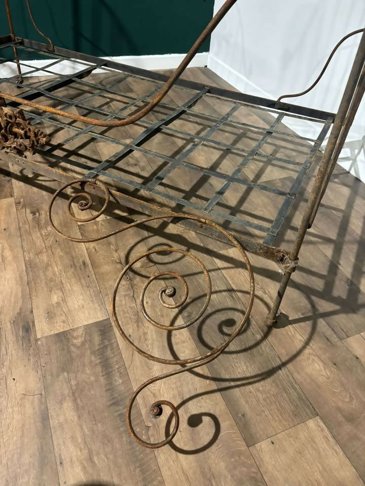 Victorian Folding Cast Iron French Single1