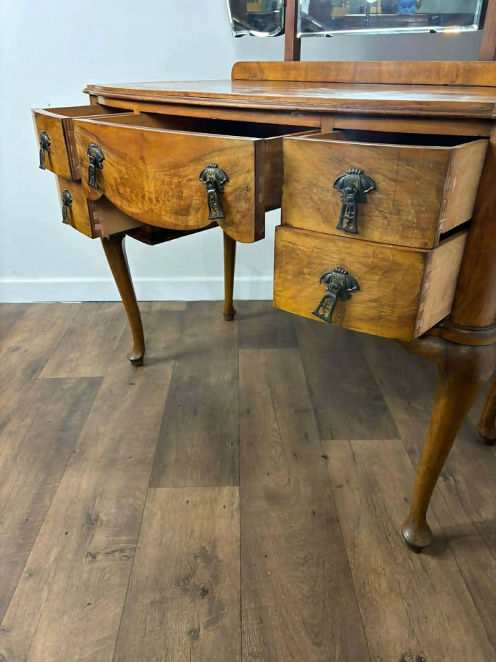 Vintage Walnut Veneered Dressing Table with Triptych Mirror