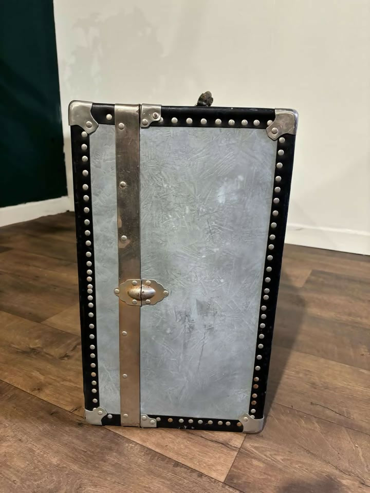Edwardian Travellers Trunk5