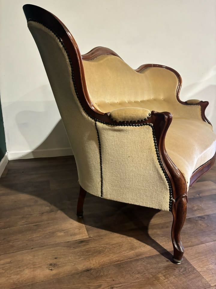 Victorian Mahogany Framed Sofa55