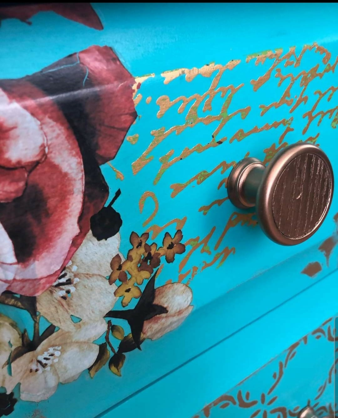 Blue stag minstrel chest of drawers