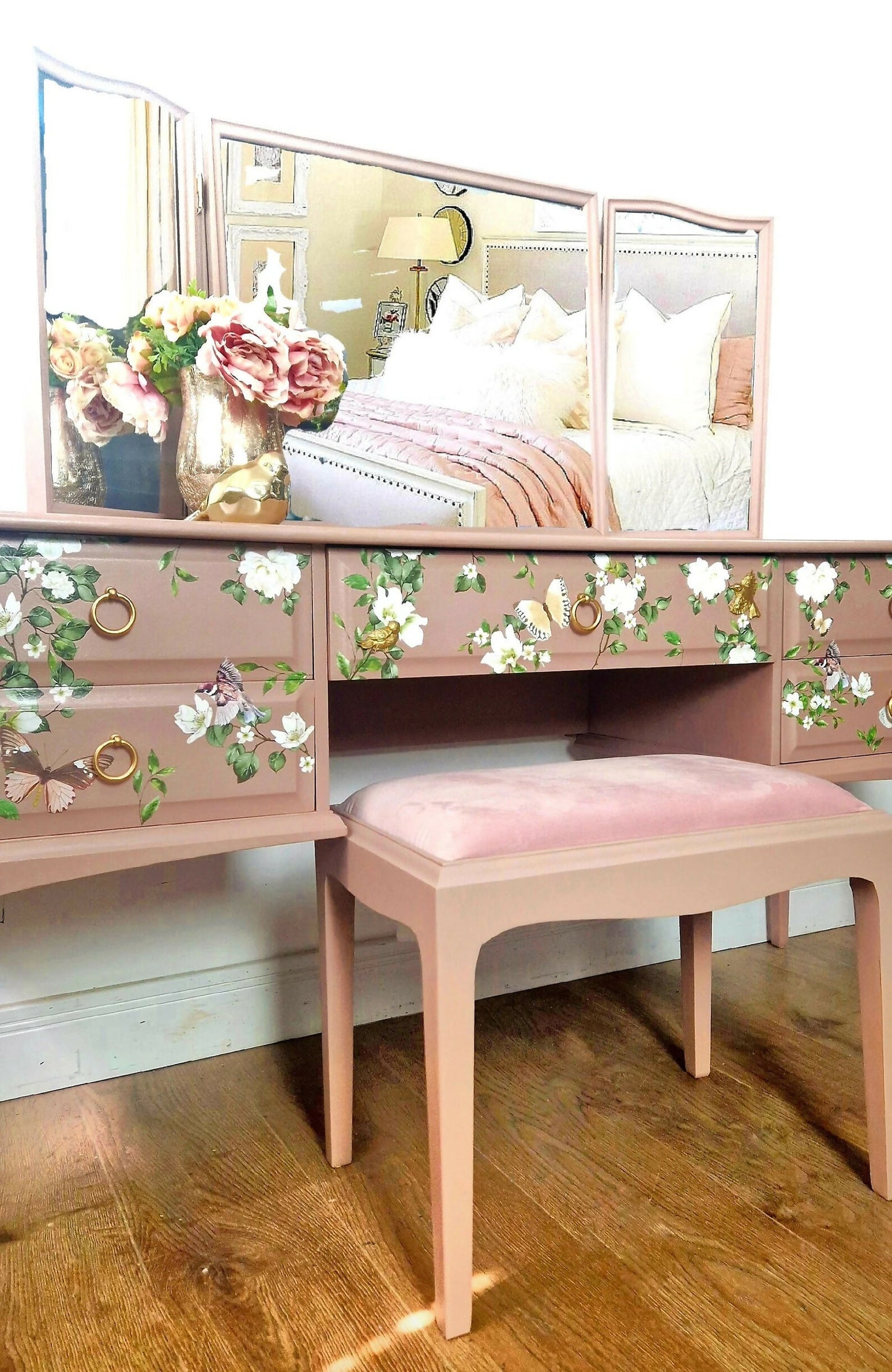 Pink stag dressing table,
